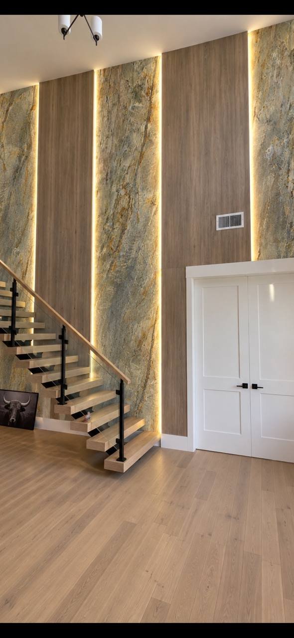 Entryway with veneer plywood and natural stone veneer